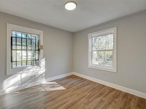 5102 Lyndhurst Drive, Houston TX 77033