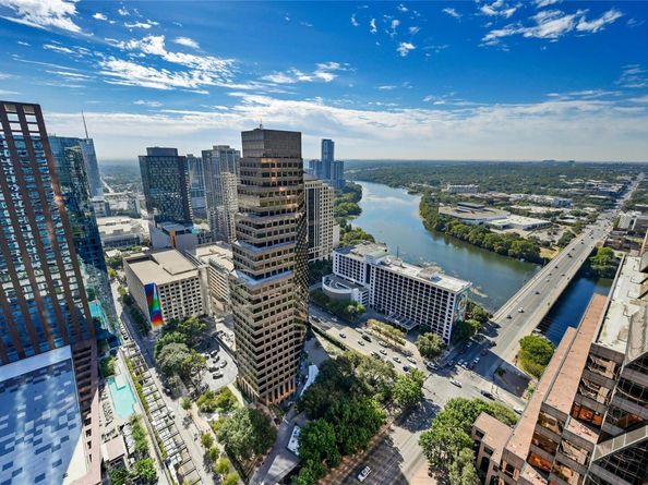 200 Congress Ave 32SE, Austin TX 78701