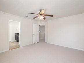 9301 Sweetgum DR 149, Austin TX 78748