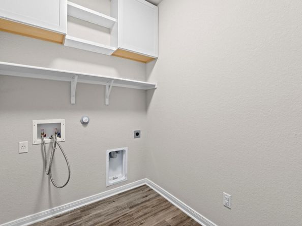 1042 Gaelic DR, Georgetown TX 78626