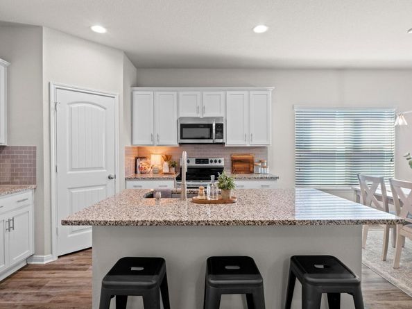 1042 Gaelic DR, Georgetown TX 78626