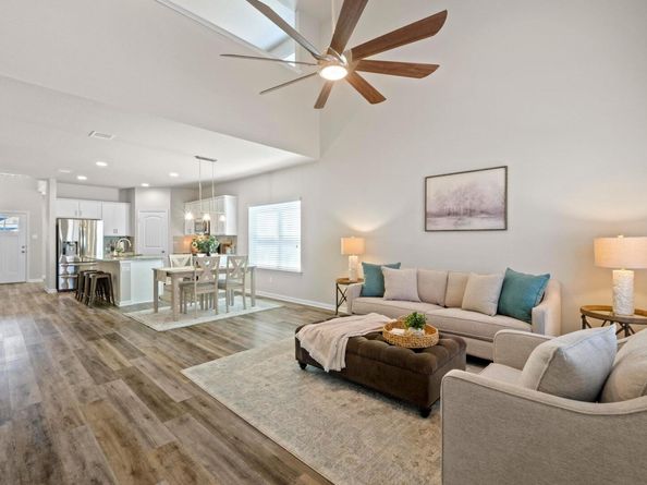 1042 Gaelic DR, Georgetown TX 78626