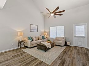 1042 Gaelic DR, Georgetown TX 78626