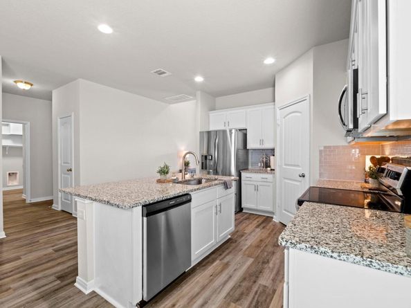 1042 Gaelic DR, Georgetown TX 78626
