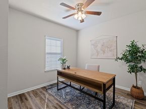 1042 Gaelic DR, Georgetown TX 78626