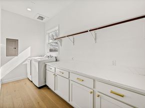 5000 Valburn CT, Austin TX 78731