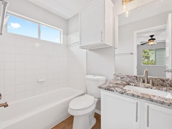 2304 Melissa Oaks LN, Austin TX 78744