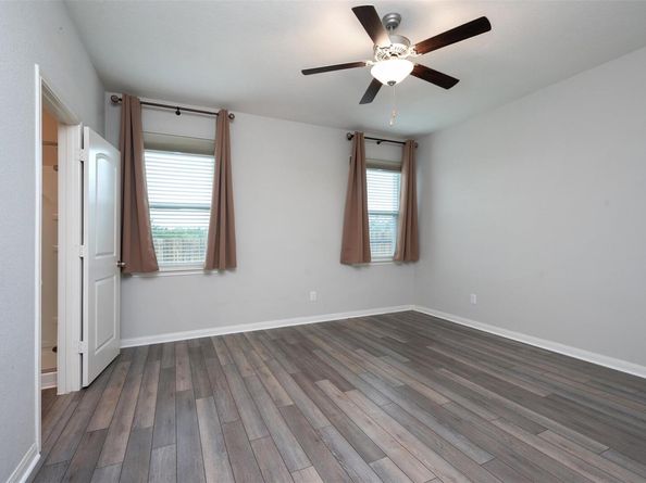 521 Congress WAY, Liberty Hill TX 78642