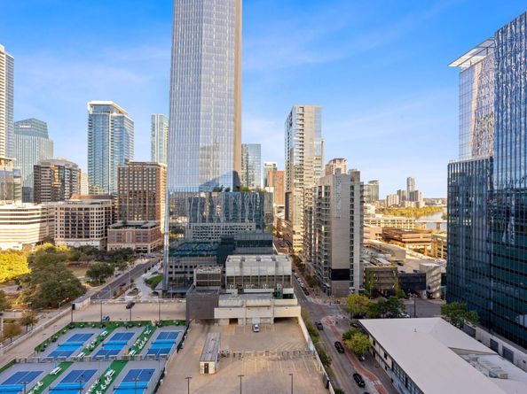 360 Nueces ST 1703, Austin TX 78701