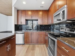 360 Nueces ST 1703, Austin TX 78701