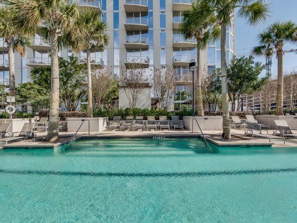 360 Nueces ST 1703, Austin TX 78701