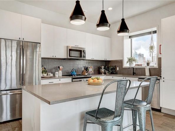 800 Embassy DR 319, Austin TX 78702