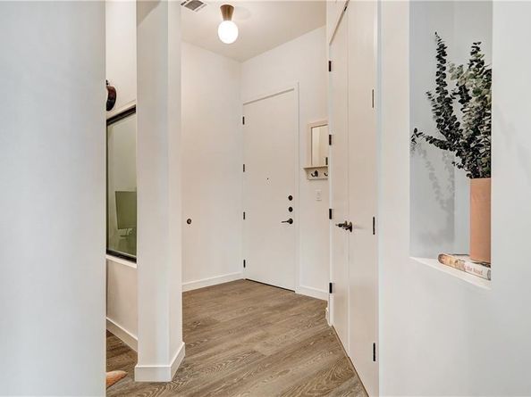800 Embassy DR 319, Austin TX 78702