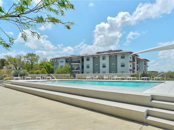 800 Embassy DR 319, Austin TX 78702