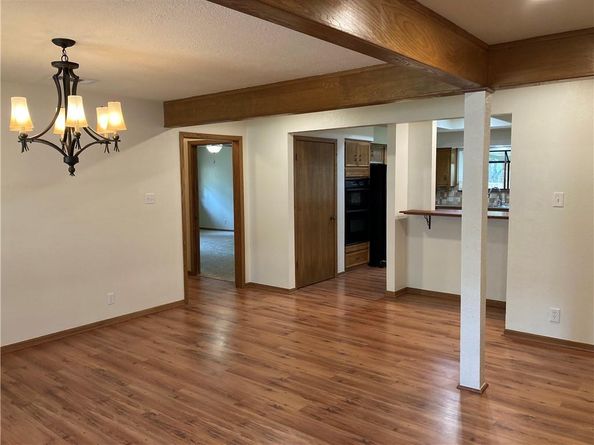 203 Oakwood DR, Georgetown TX 78628