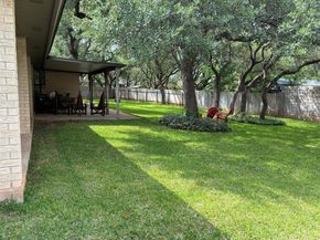 203 Oakwood DR, Georgetown TX 78628