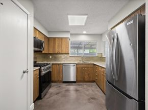 7502 Chelmsford DR, Austin TX 78736
