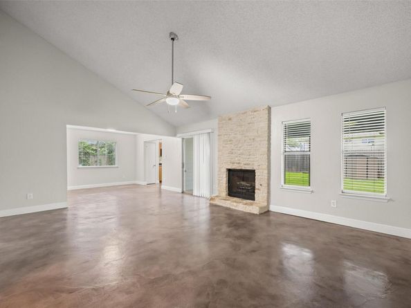 7502 Chelmsford DR, Austin TX 78736