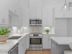 2505 Bluebonnet Ave 16, Austin TX 78704