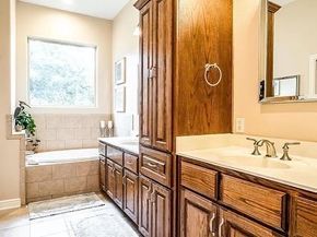 16308 Lake LOOP, Austin TX 78734