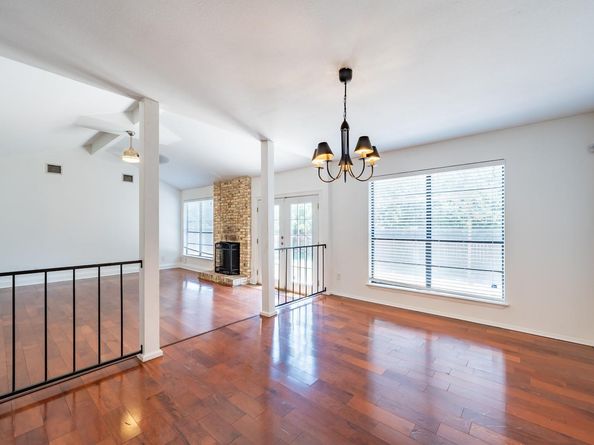 1503 Cricket Hollow DR, Austin TX 78758