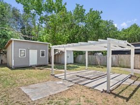 1125 Christie DR, Austin TX 78721