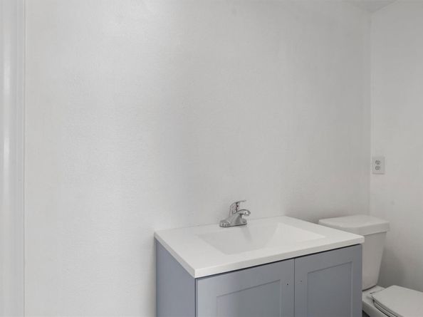 1125 Christie DR, Austin TX 78721