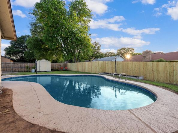 9910 Faylin DR, Austin TX 78753