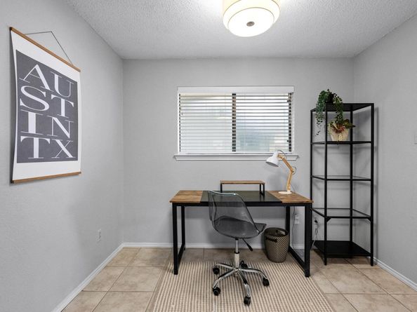 8406 Copano DR, Austin TX 78749