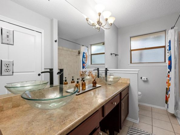 8406 Copano DR, Austin TX 78749