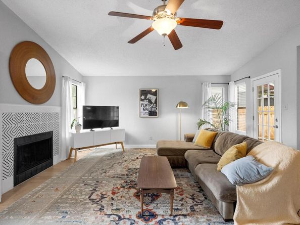 8406 Copano DR, Austin TX 78749