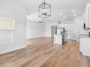 9708 Gladsome PATH, Manor TX 78653
