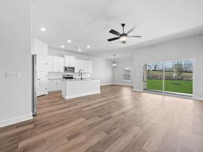 9708 Gladsome PATH, Manor TX 78653
