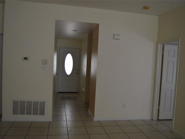 7412 Crepe Myrtle DR, Austin TX 78744