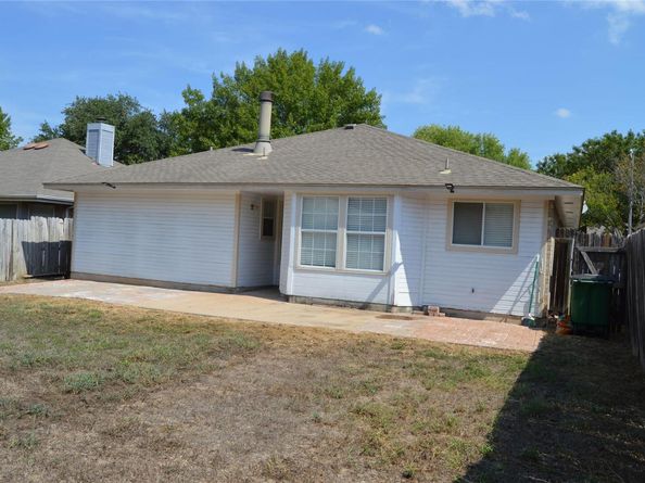 7412 Crepe Myrtle DR, Austin TX 78744