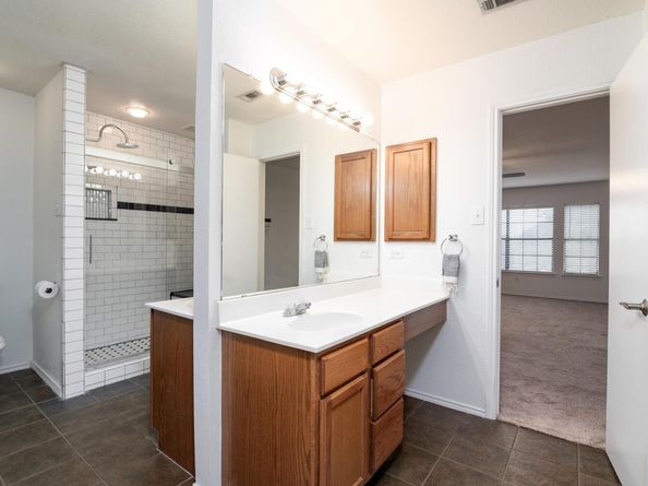 2417 Riker Ridge TRL, Austin TX 78748
