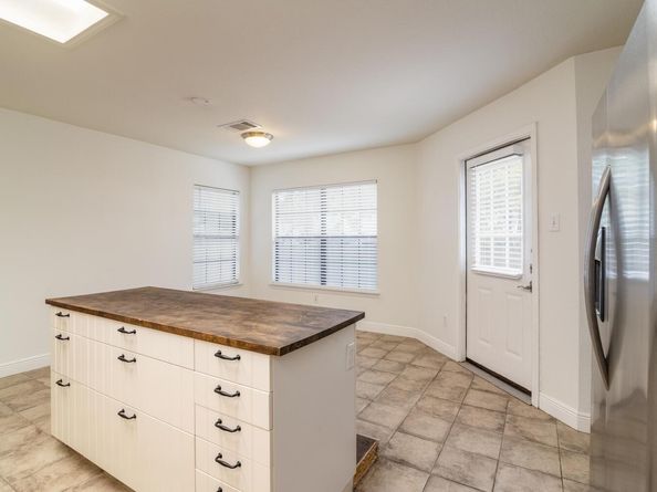 2417 Riker Ridge TRL, Austin TX 78748