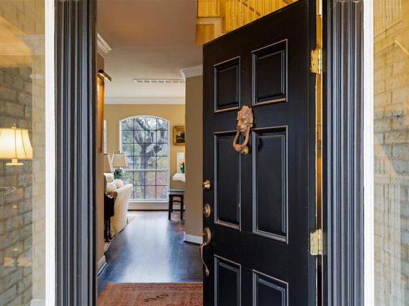 10511 Skyflower DR, Austin TX 78759