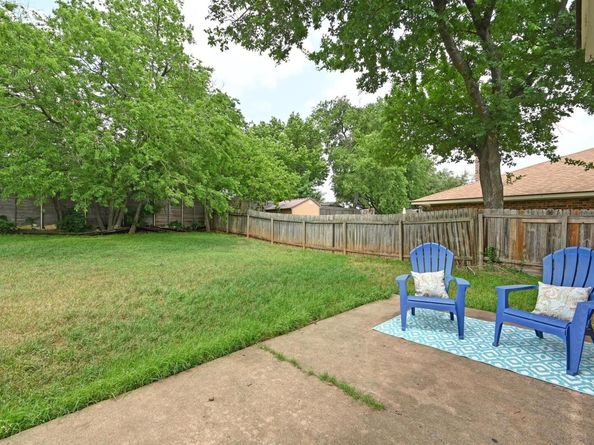 7304 Beckett RD, Austin TX 78749