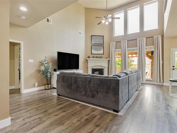 607 Westbury LN, Georgetown TX 78633
