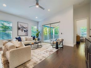 405 W Croslin ST, Austin TX 78752