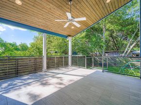405 W Croslin ST, Austin TX 78752