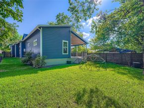 405 W Croslin ST, Austin TX 78752