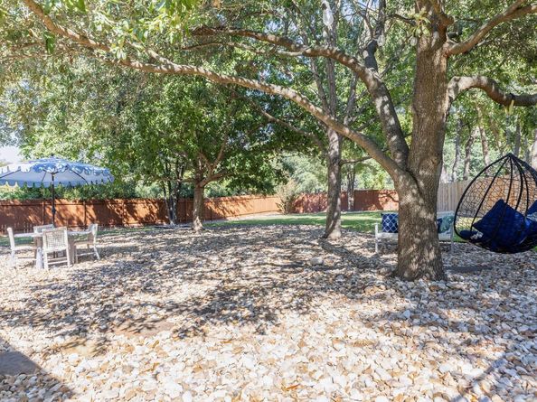 2902 Cedar Crest Cir, Round Rock TX 78665
