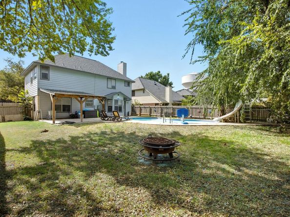 8422 Priest River DR, Round Rock TX 78681