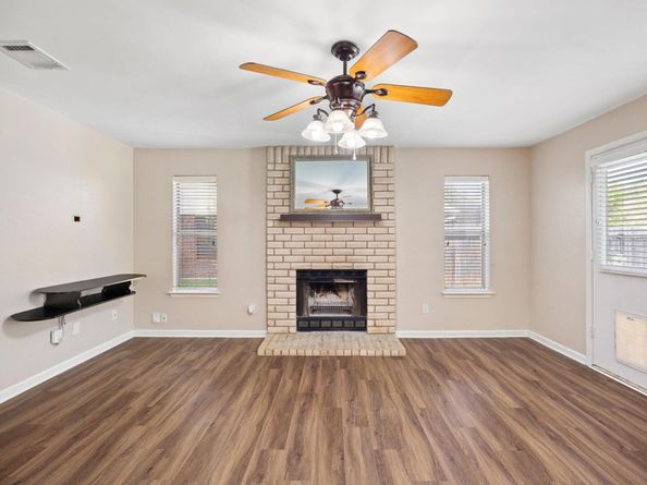 8422 Priest River DR, Round Rock TX 78681