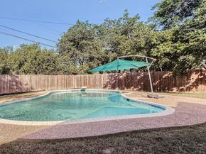 3013 Val DR, Austin TX 78723