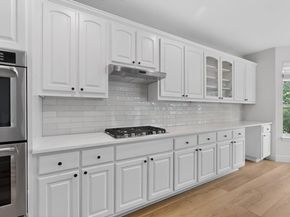 8617 Cobblestone, Austin TX 78735