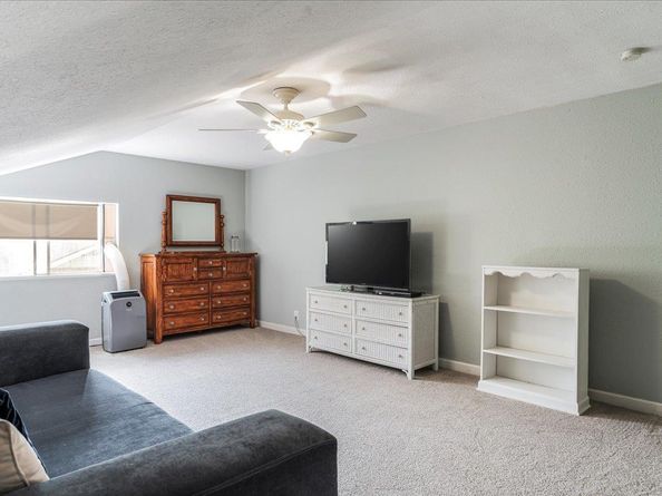 10601 Spicewood PKWY, Austin TX 78750