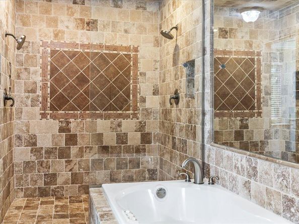 10601 Spicewood PKWY, Austin TX 78750
